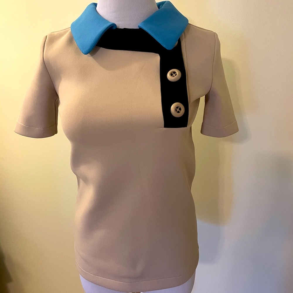 Gorgeous Prada color block collared top